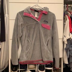Women’s small Patagonia sweatshirt